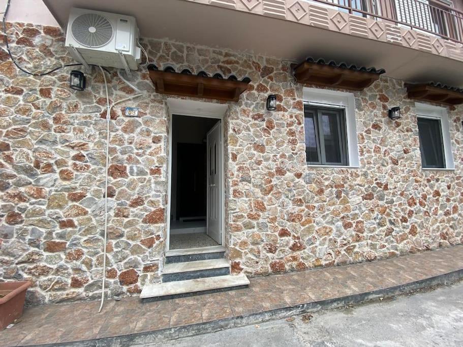 アカルナイStone House 48 Mアパートメント エクステリア 写真
