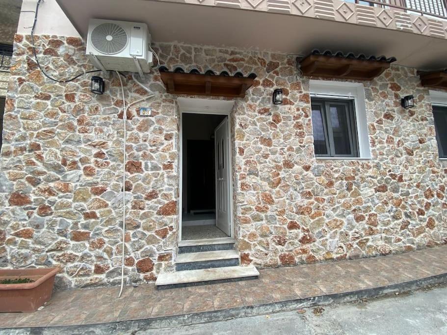 アカルナイStone House 48 Mアパートメント エクステリア 写真